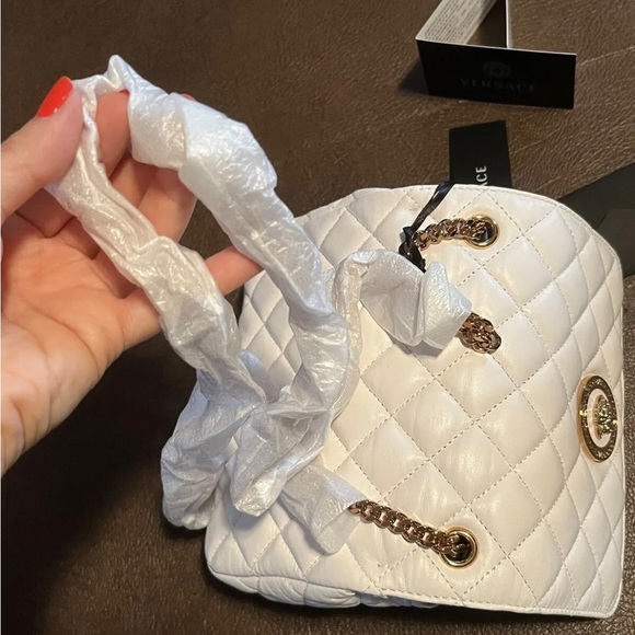 VERSACE WHITE NAPPA LEATHER QUILTED MEDUSA FLAP SHOULDER BAG BRAND NEW - Picture 11 of 16